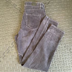 Urban Outfitters BDG Black Corduroy‎ Mom High-Rise Pants Size 26